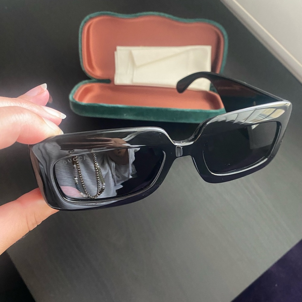 Gucci Black/Grey Rectangle Frame Sunglasses - Guc… - image 5